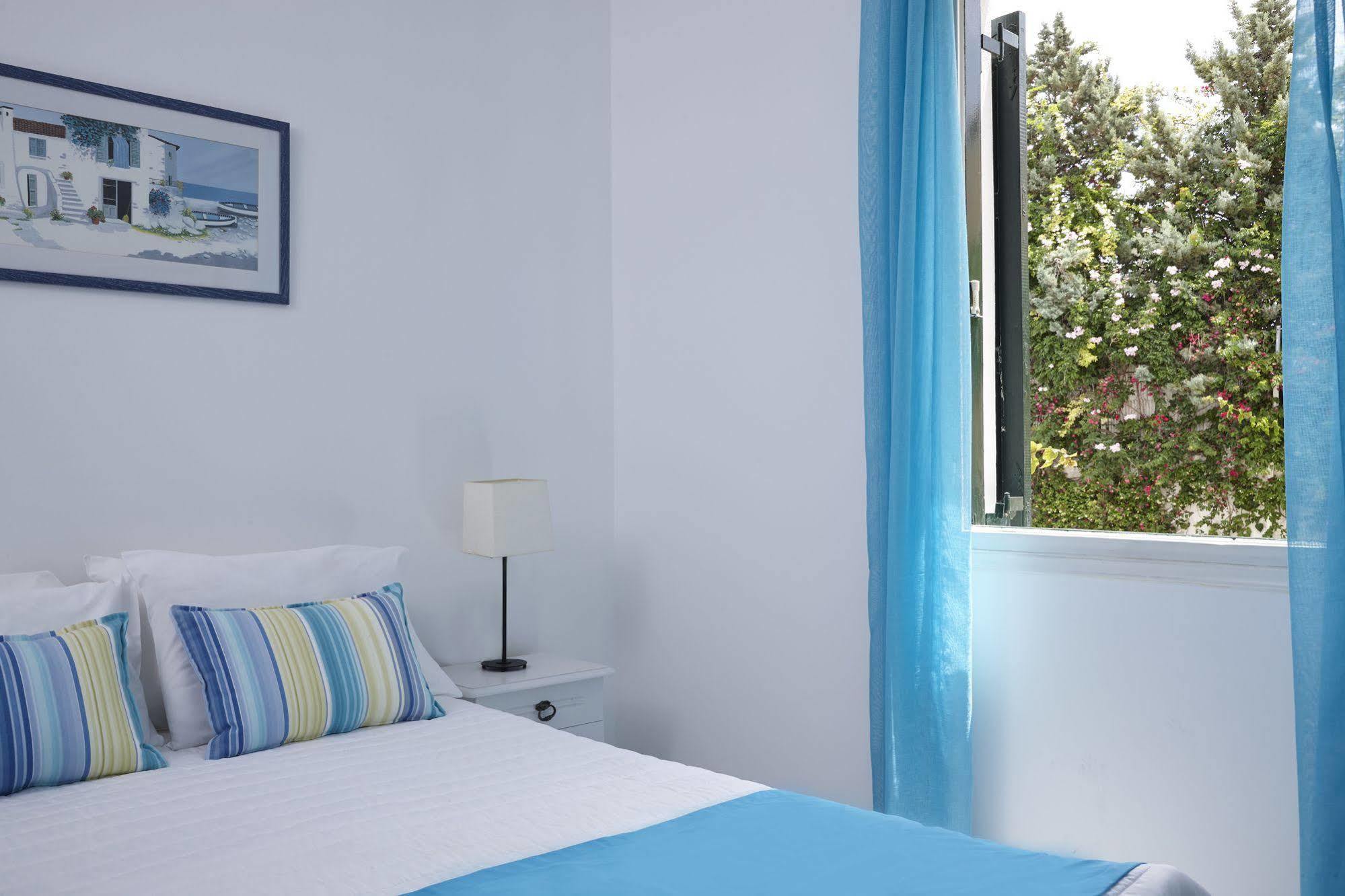 Spetses Retreat Accommodation ภายนอก รูปภาพ