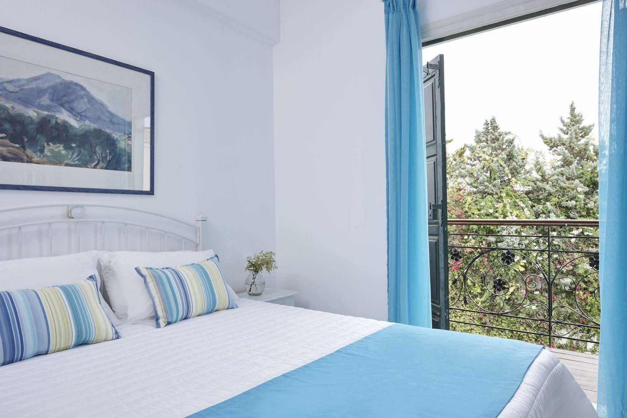 Spetses Retreat Accommodation ภายนอก รูปภาพ