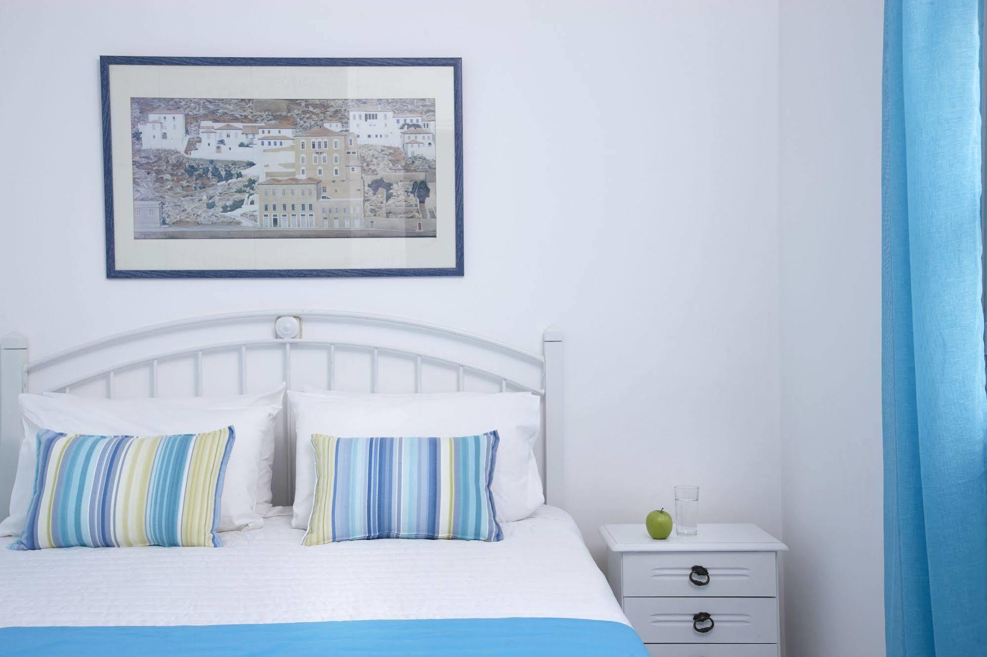 Spetses Retreat Accommodation ภายนอก รูปภาพ