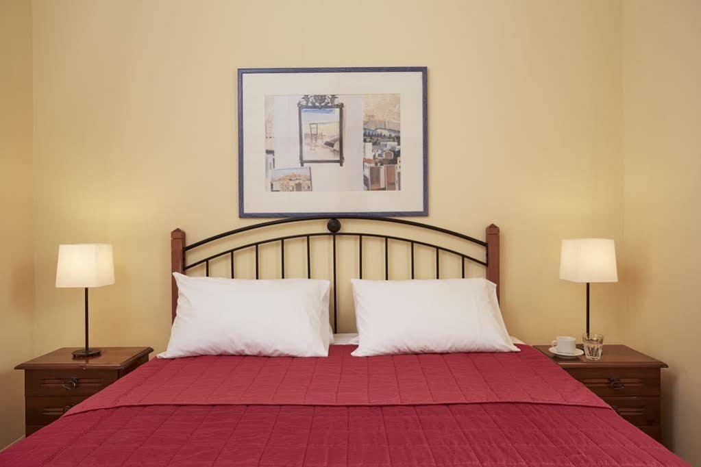 Spetses Retreat Accommodation ภายนอก รูปภาพ